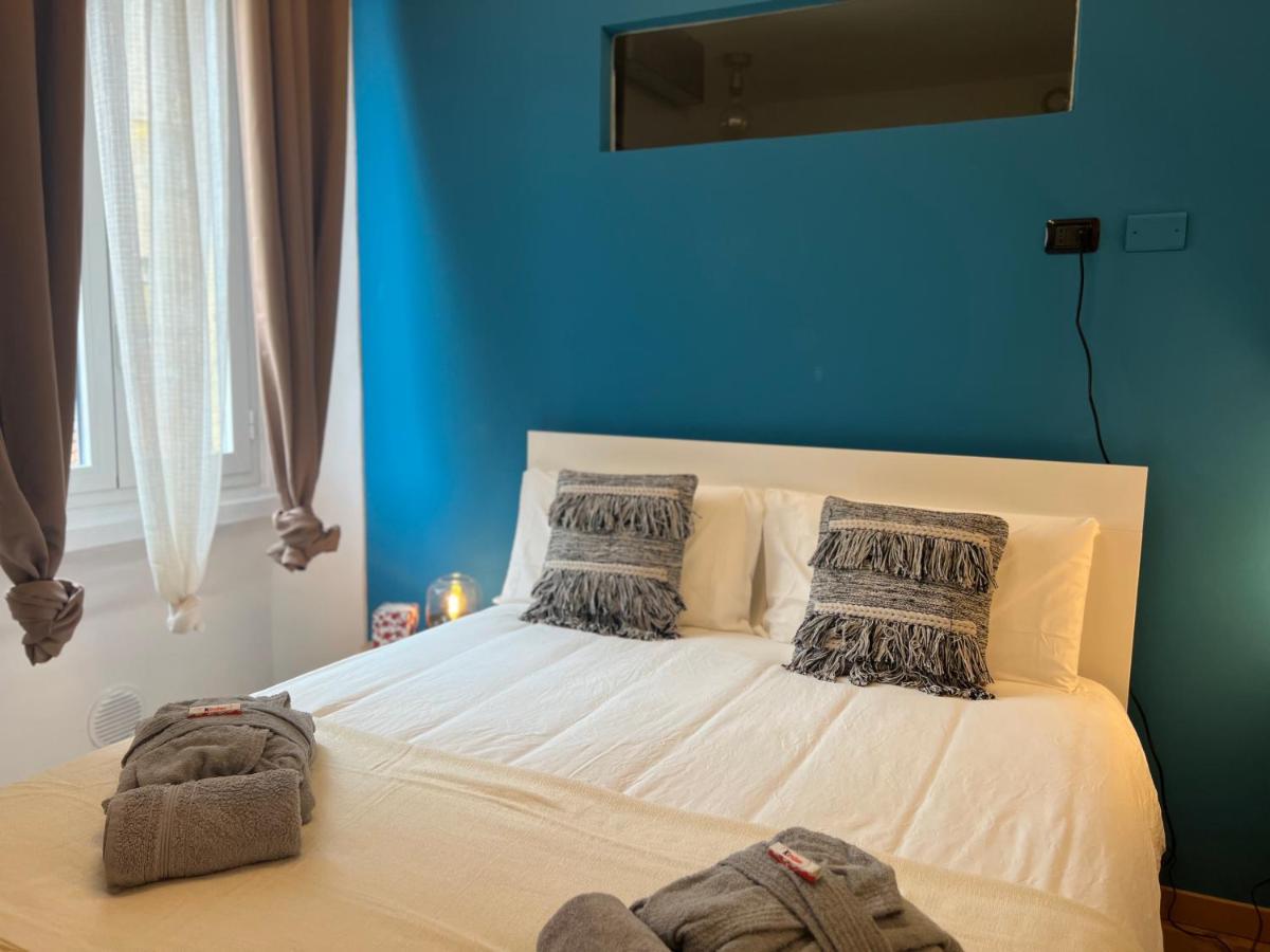Regina Milano Ai Navigli - Sky Tv, Wifi And Breakfast Box Apartment Ngoại thất bức ảnh